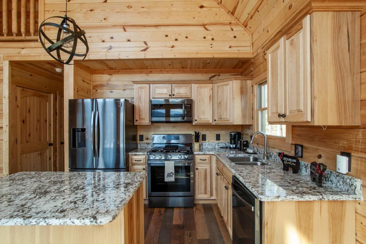 Mystic Mountain Cabin View Grill Fire Pit Gatlinburg Exterior foto