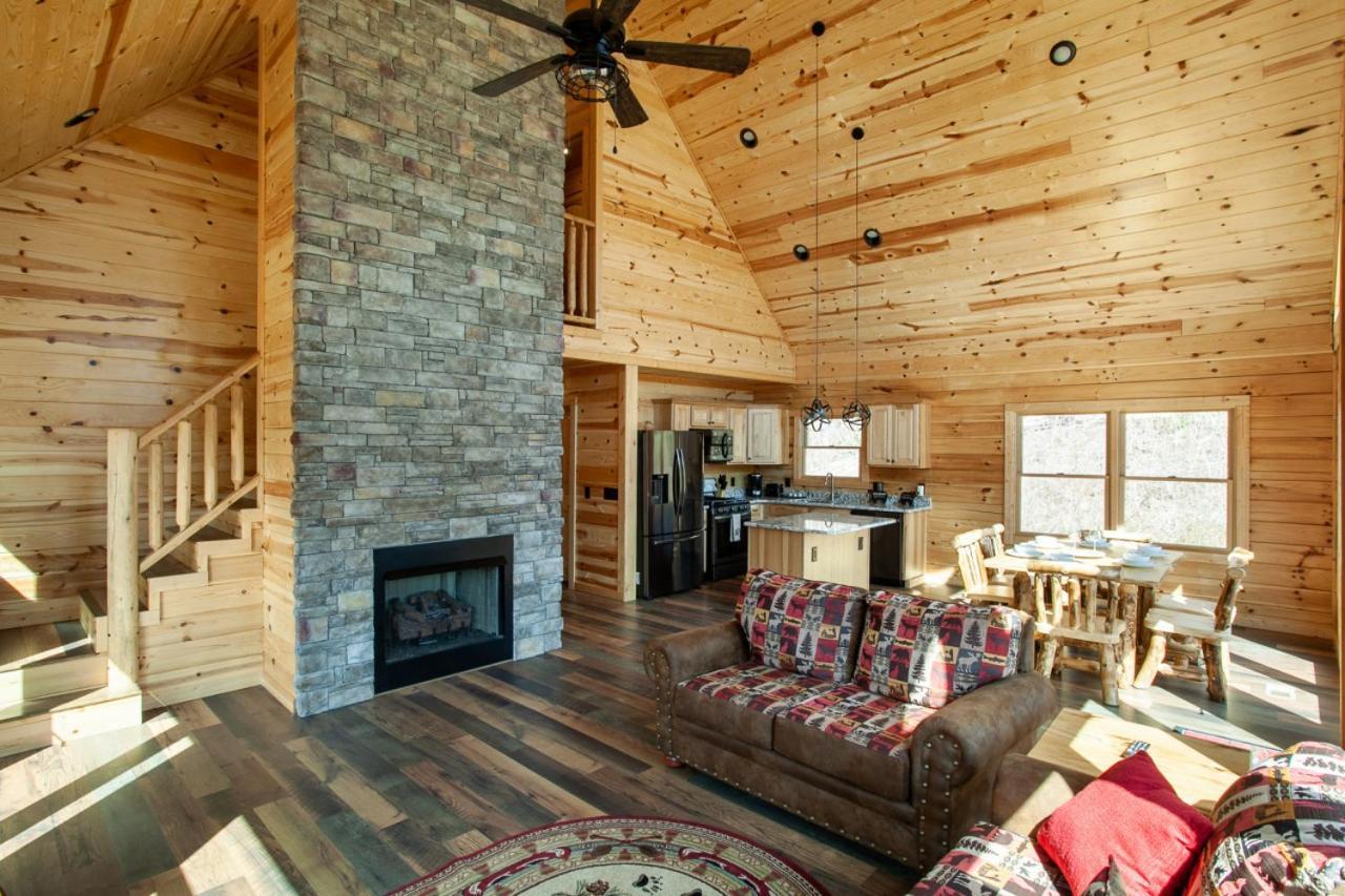 Mystic Mountain Cabin View Grill Fire Pit Gatlinburg Exterior foto
